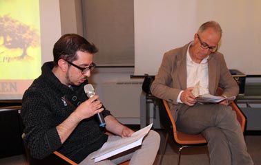M. Rumor legge un brano dal suo racconto
	