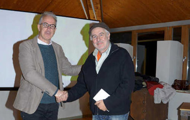 Carlo Martinelli premia Marino Magliani